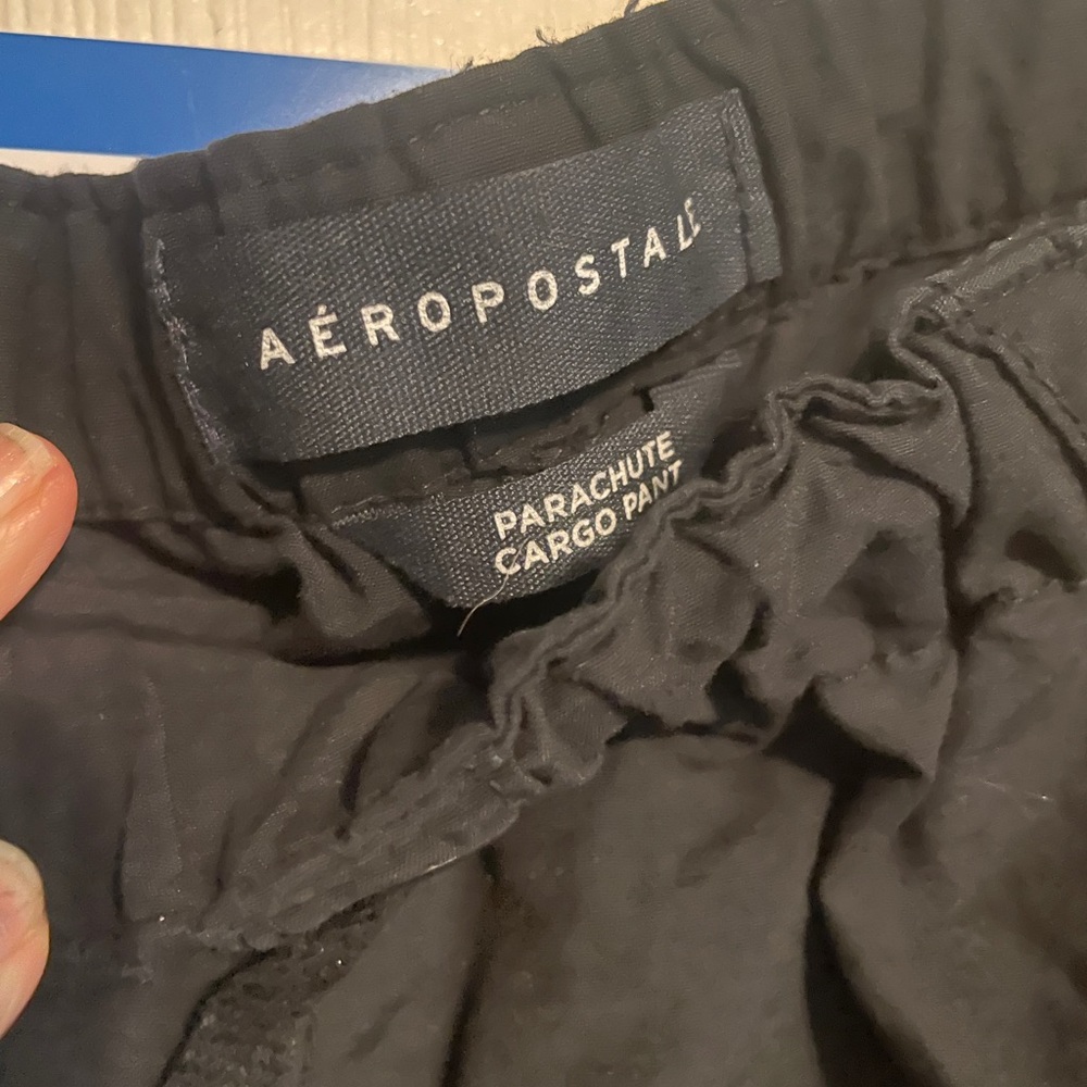 Aéropostale Black Parachute Cargo Pants